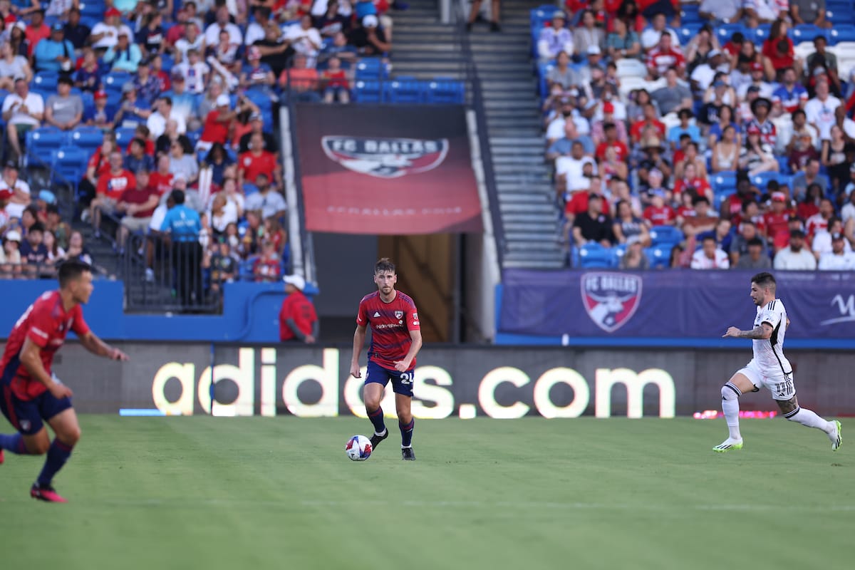 FC Dallas Re-Sign Defender Amet Korça Post feature image