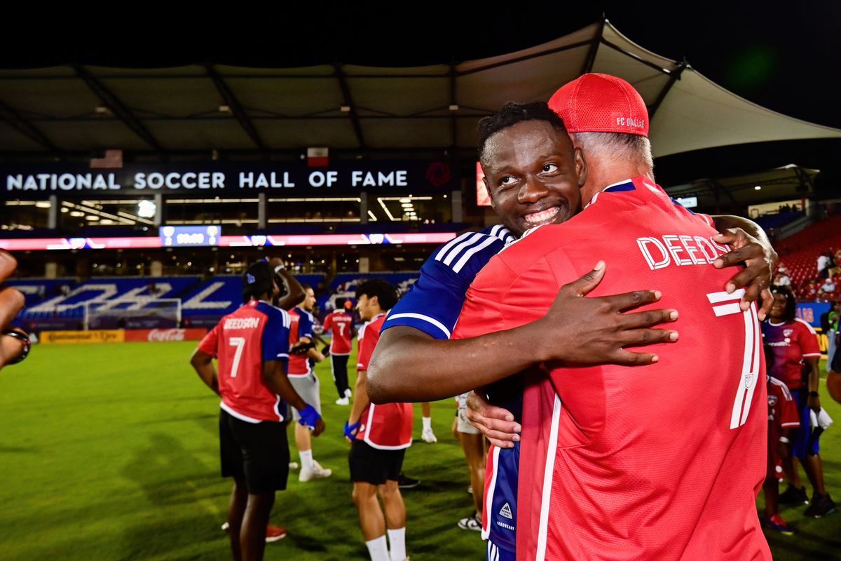 Deedson celebrating a win with fans. (Photo via FC Dallas)