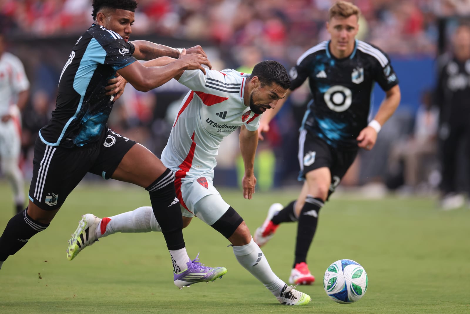 Failed Fireworks: FC Dallas falls 2-1 at home to Minnesota United Post feature image