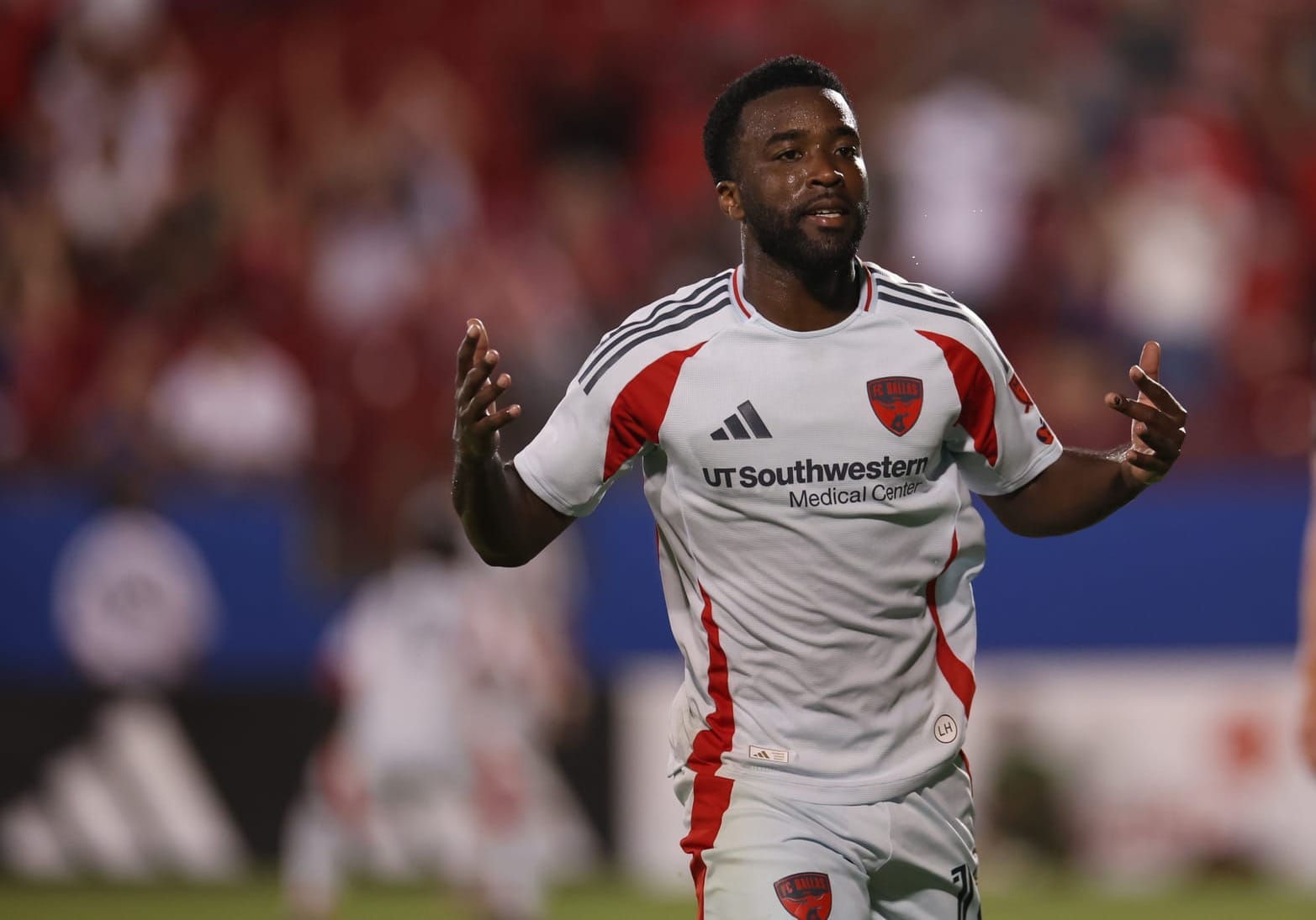 Shaq Moore celebrates a goal (Photo via FC Dallas)