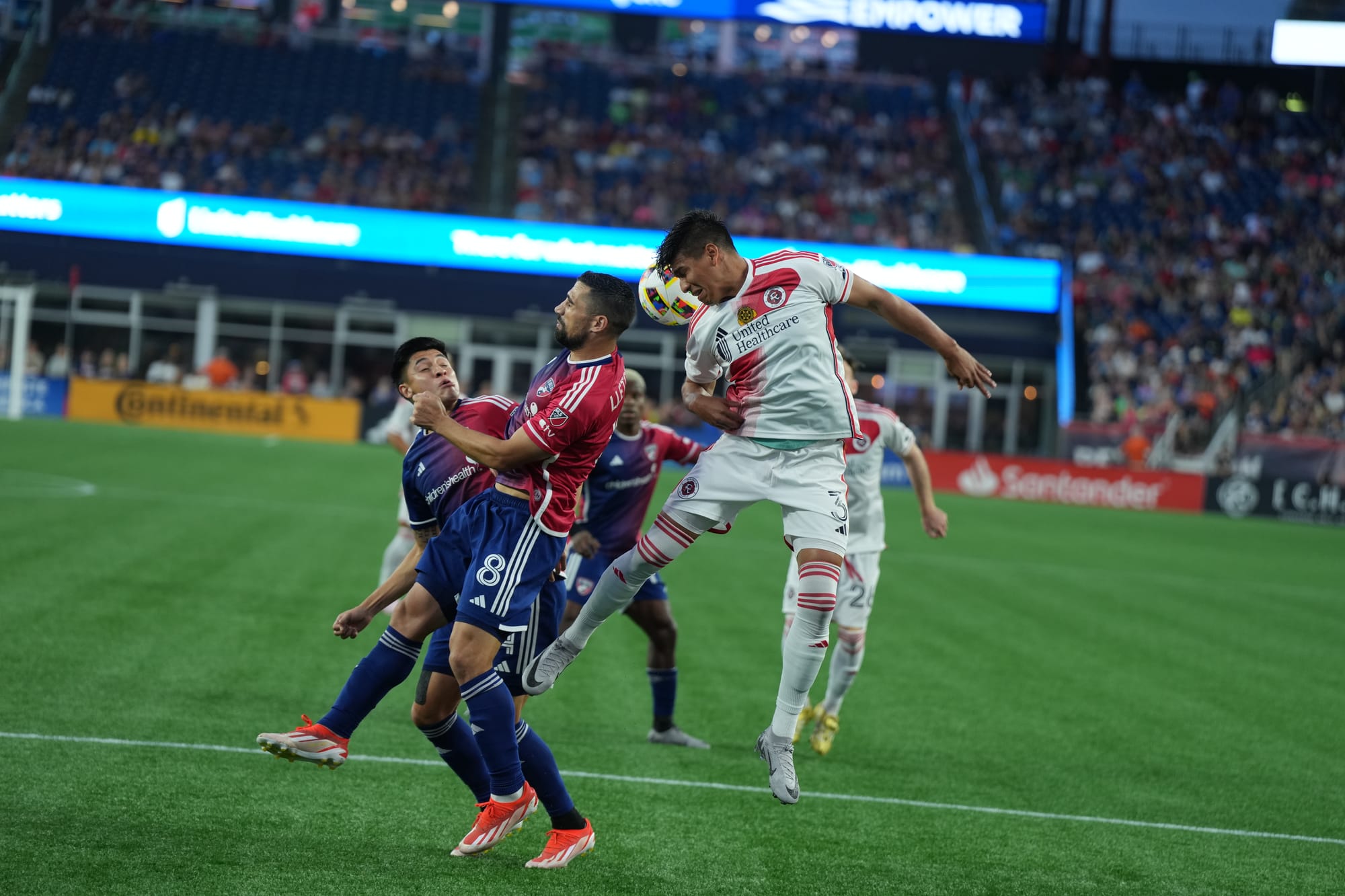 FC Dallas picks up late goal to draw New England Revolution 1-1 Post image