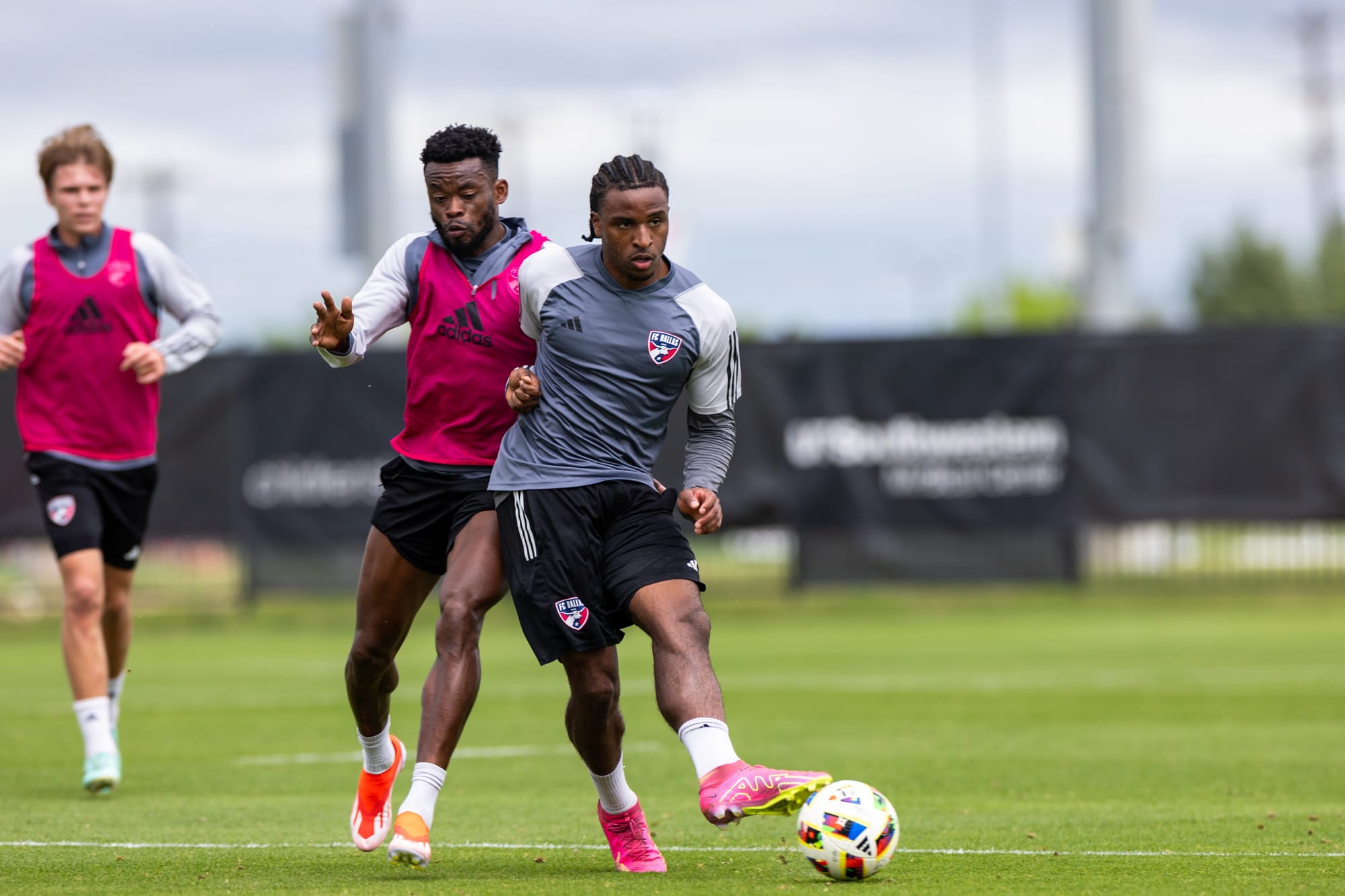 FC Dallas prepares for rare road game to Toronto Post image