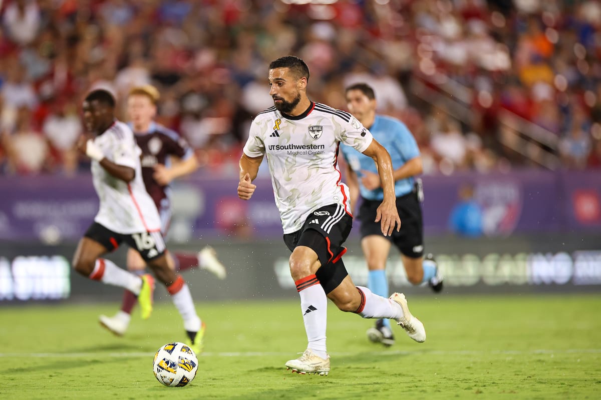 FC Dallas surrenders lead twice to lose 3-2 to Colorado Rapids Post image