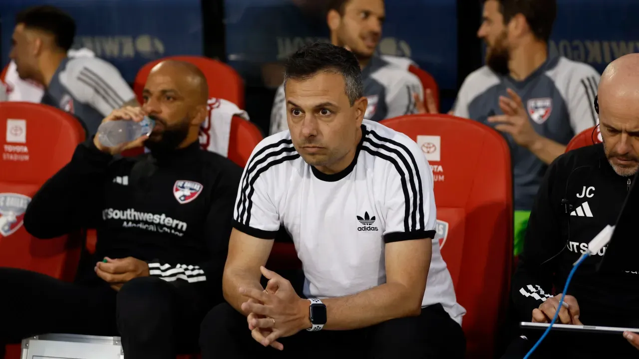 Is Nico Estevez's seat really hot? How past manager changes at FC Dallas paint the picture in 2024 Post image