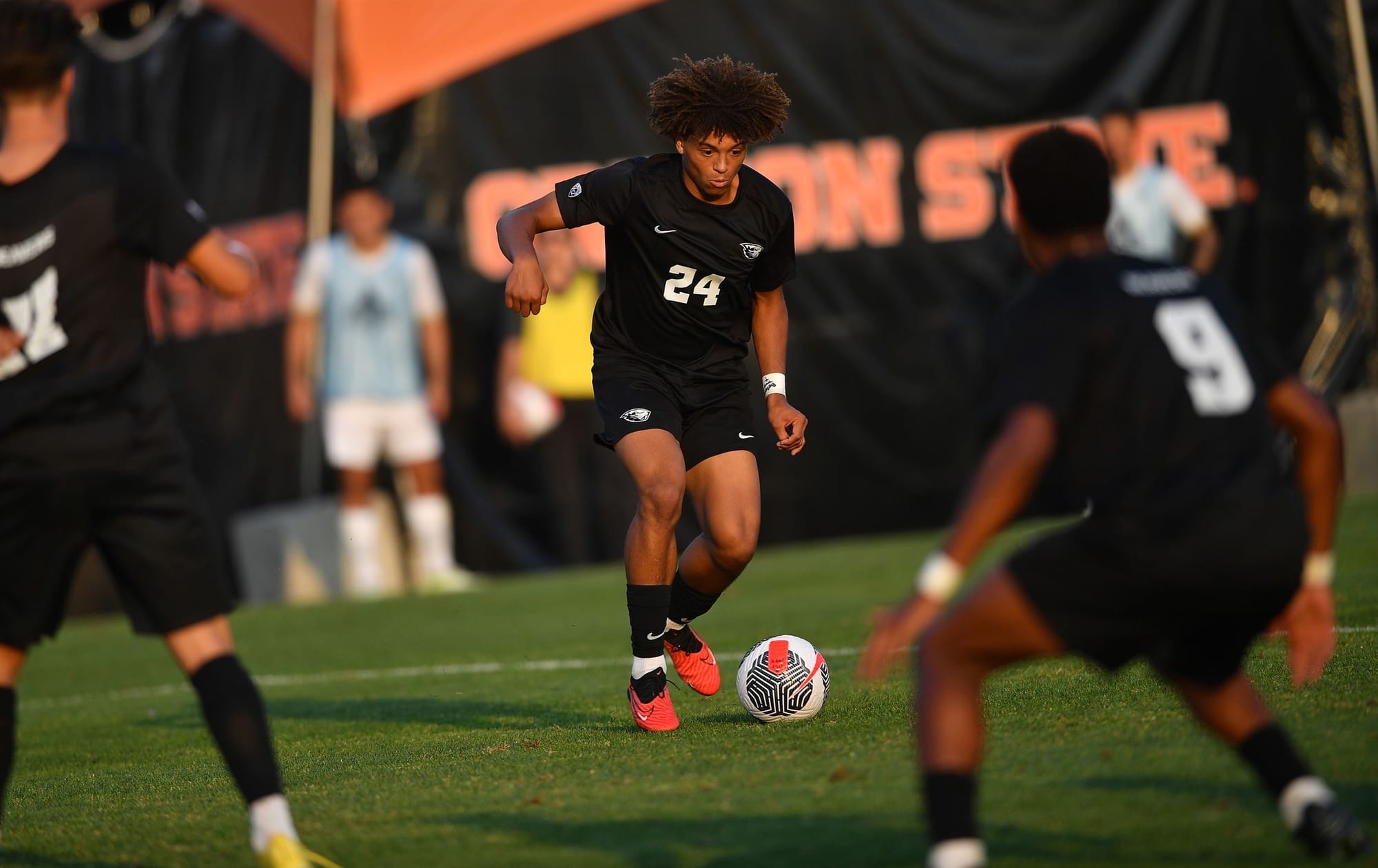 FC Dallas selects defender Enzo Newman in 2025 SuperDraft first round Post image