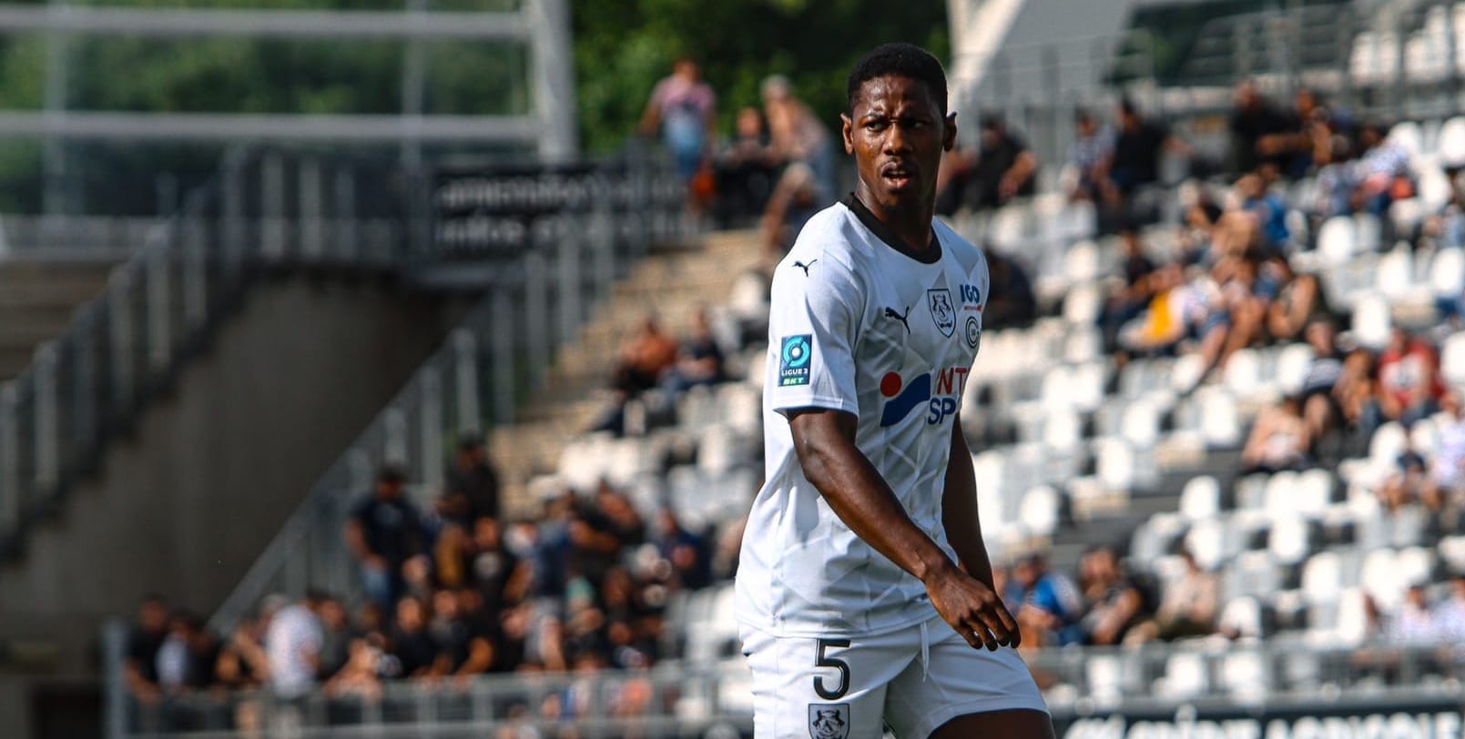 FC Dallas signs defender Osaze Urhoghide from Amiens SC Post image