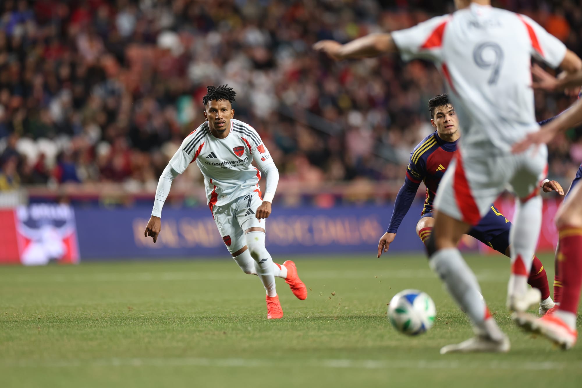 Is FC Dallas better suited in a 4-3-1-2 formation? The win at RSL suggests we need more of it Post image