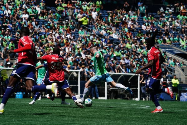 Late Seattle Sounders penalty sinks FC Dallas 1-0