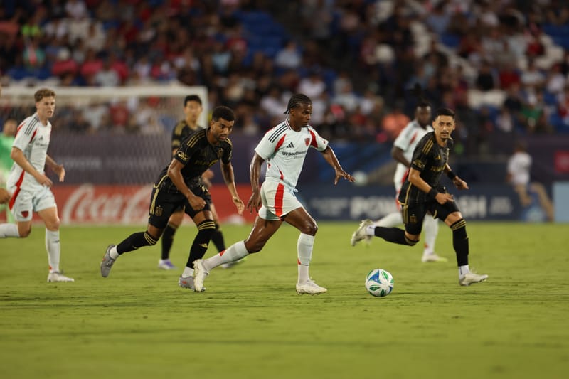 Kaick dribbles the ball forward FC Dallas. (Photo via FC Dallas)